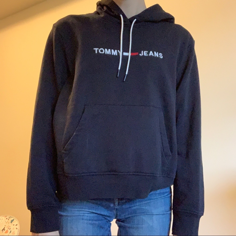 MEDIUM TOMMY HILFIGER HOODIE